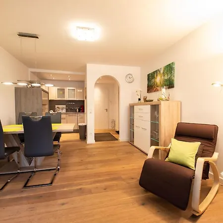 Weitblick Apartment *